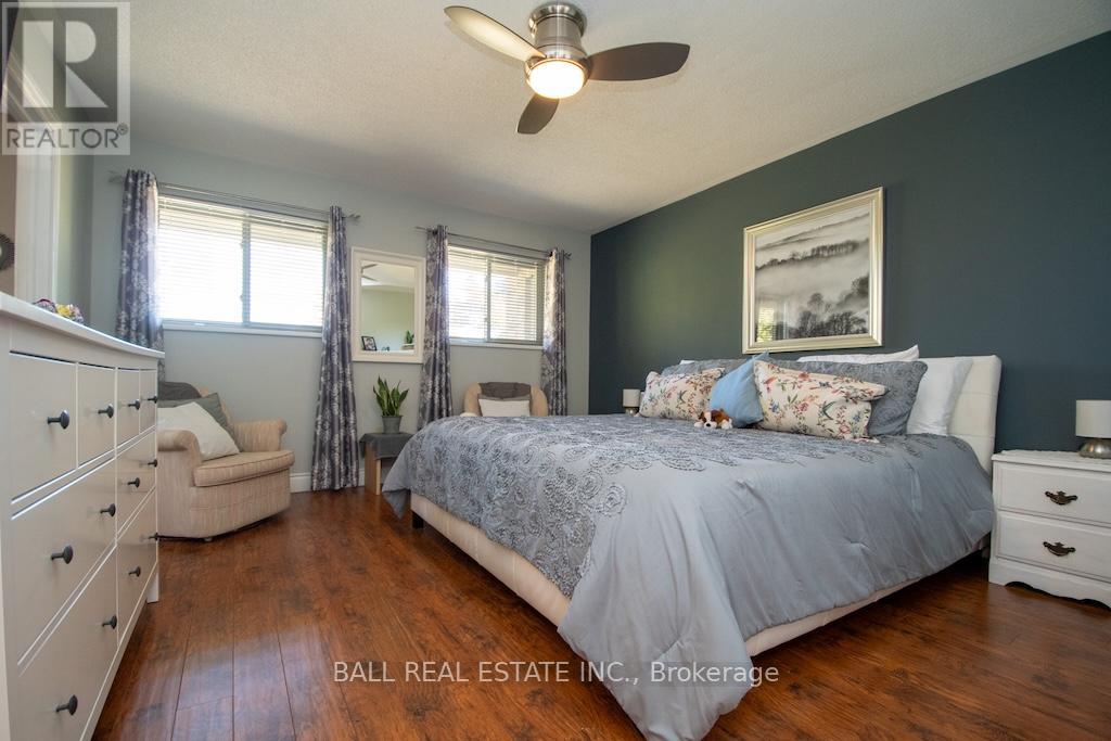 Photo 48 of 1744 Barton Drive, Selwyn ON