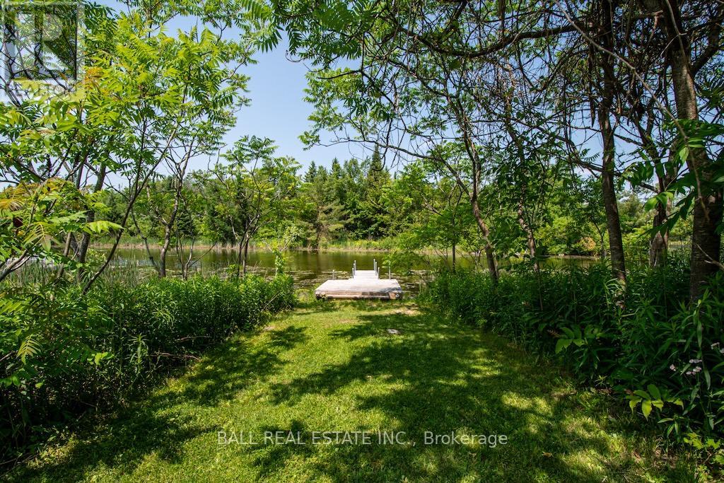 Photo 9 of 1744 Barton Drive, Selwyn ON
