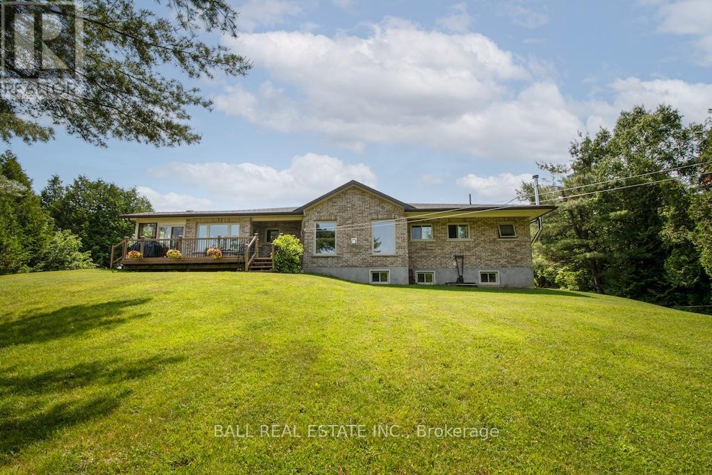 Photo 7 of 1744 Barton Drive, Selwyn ON