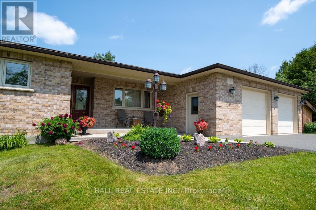 Photo 41 of 1744 Barton Drive, Selwyn ON