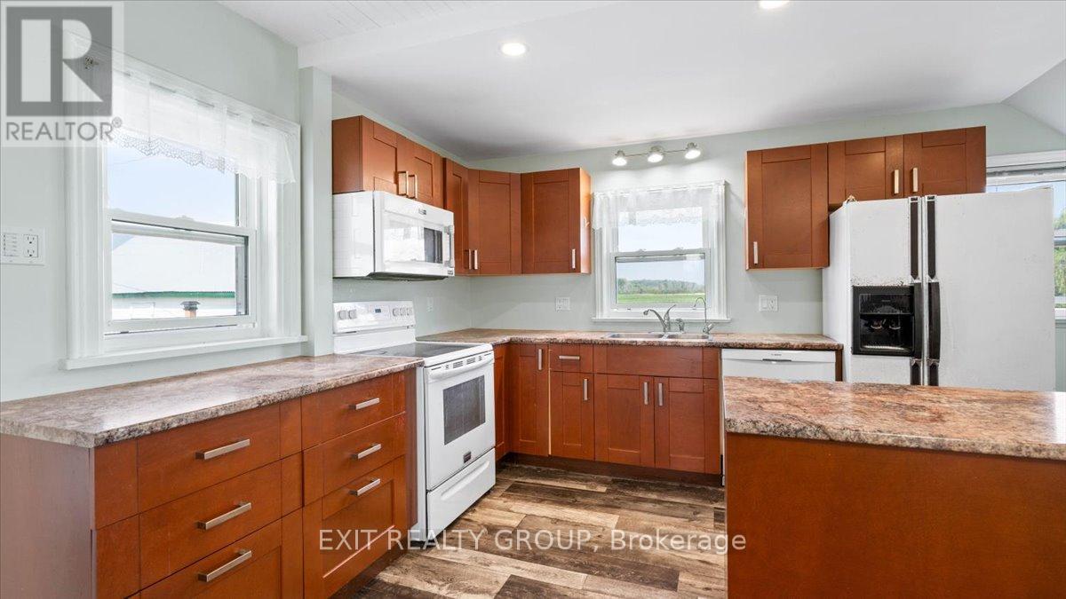 Photo 34 of 837 Casey Road, Belleville ON
