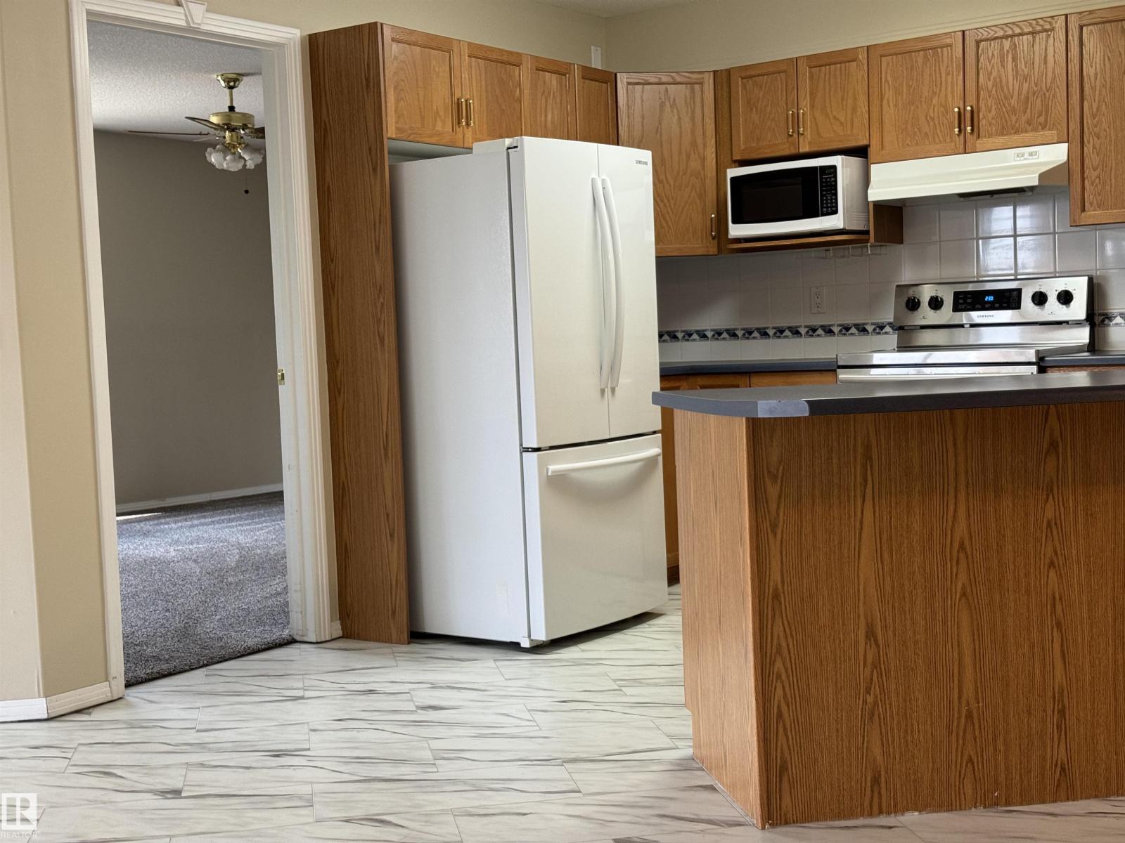 Photo 20 of 6623 172 St Nw, Edmonton AB