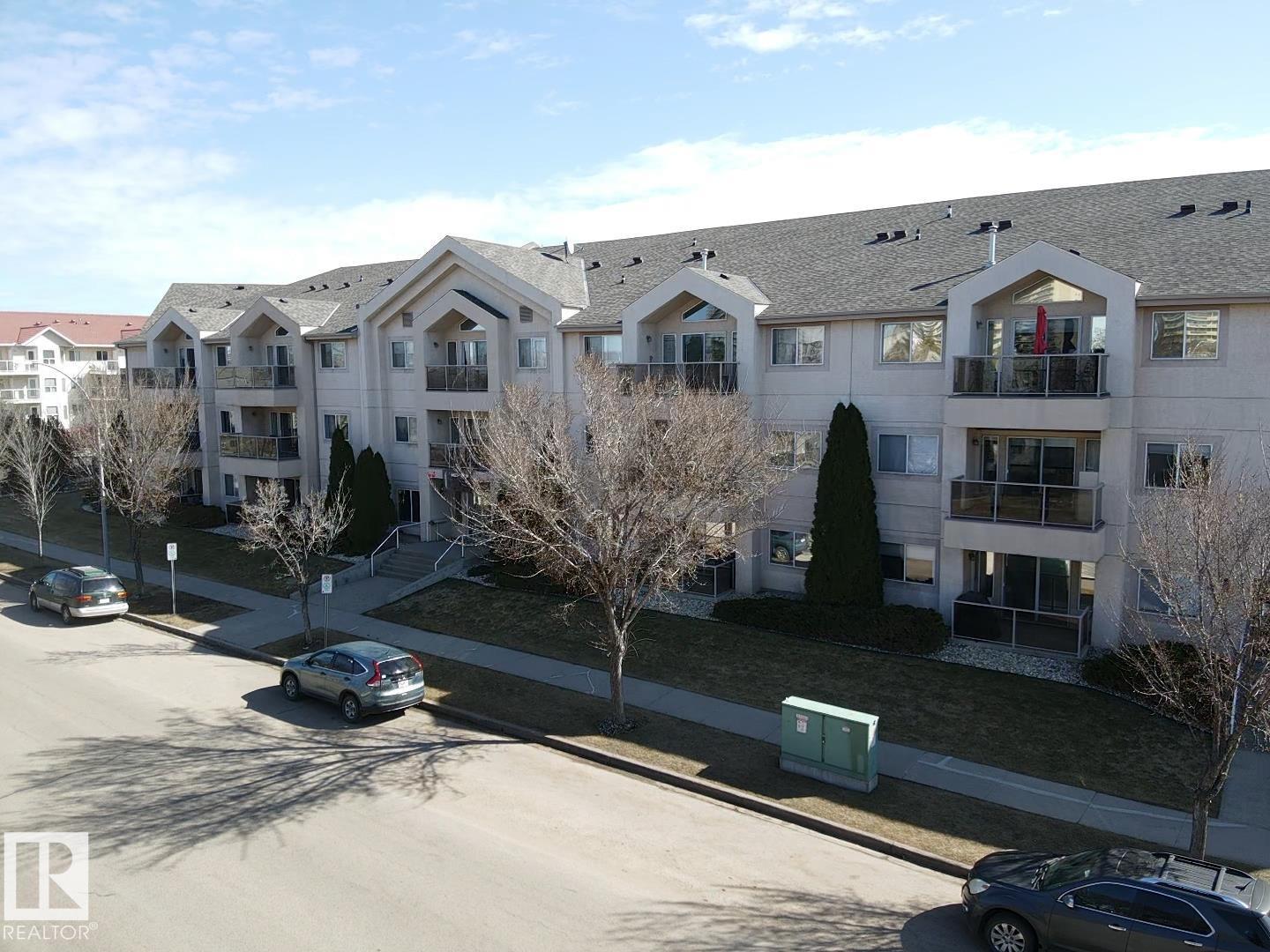 Photo 19 of 6623 172 St Nw, Edmonton AB
