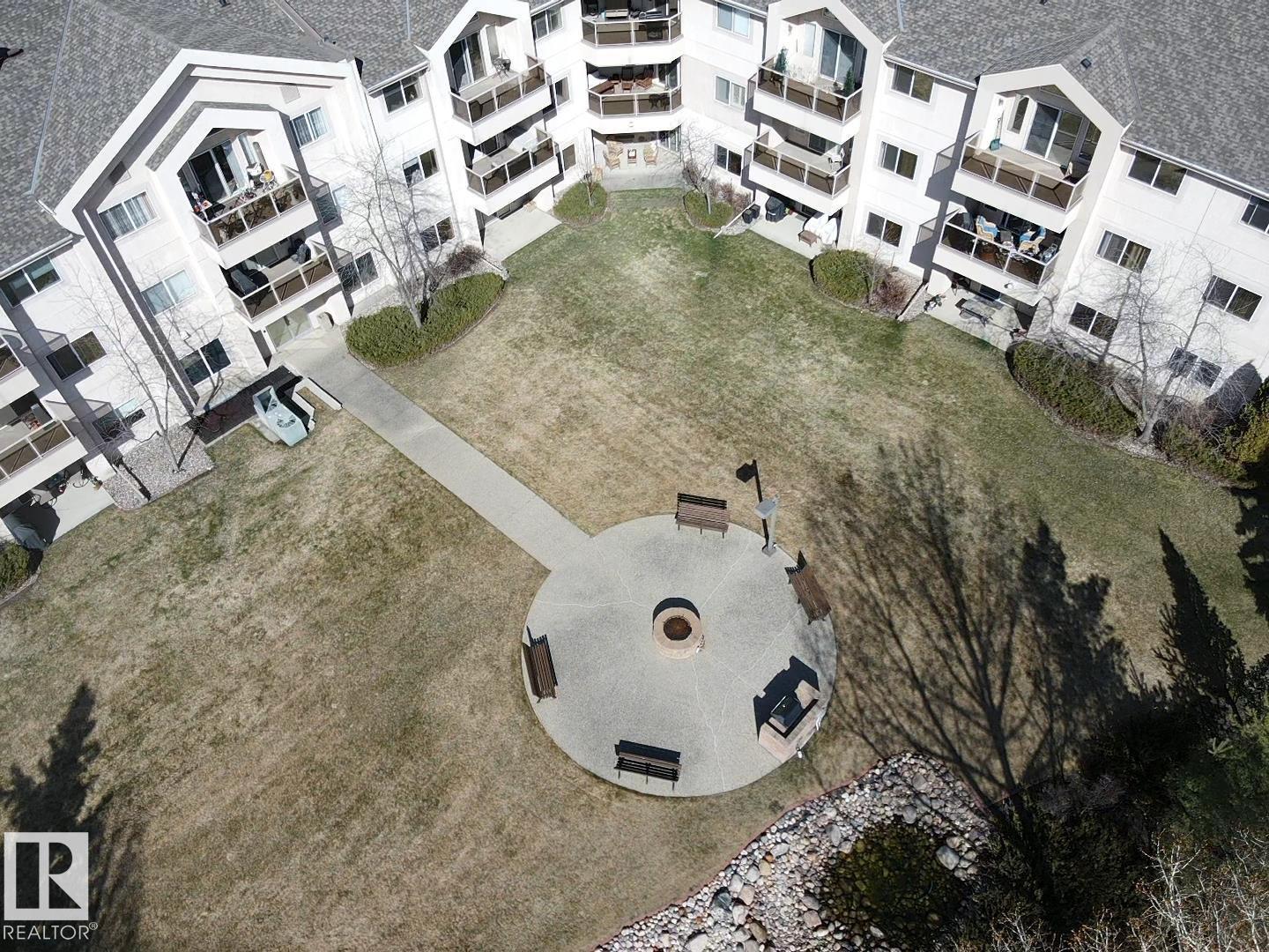Photo 3 of 6623 172 St Nw, Edmonton AB