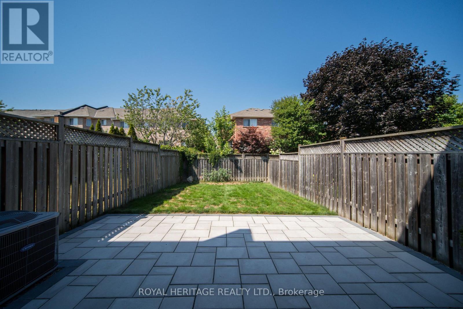 Photo 16 of 158 Angier Crescent, Ajax ON
