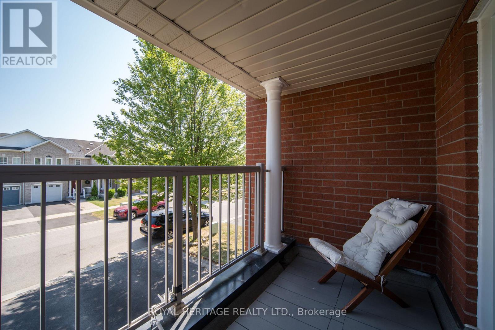 Photo 26 of 158 Angier Crescent, Ajax ON