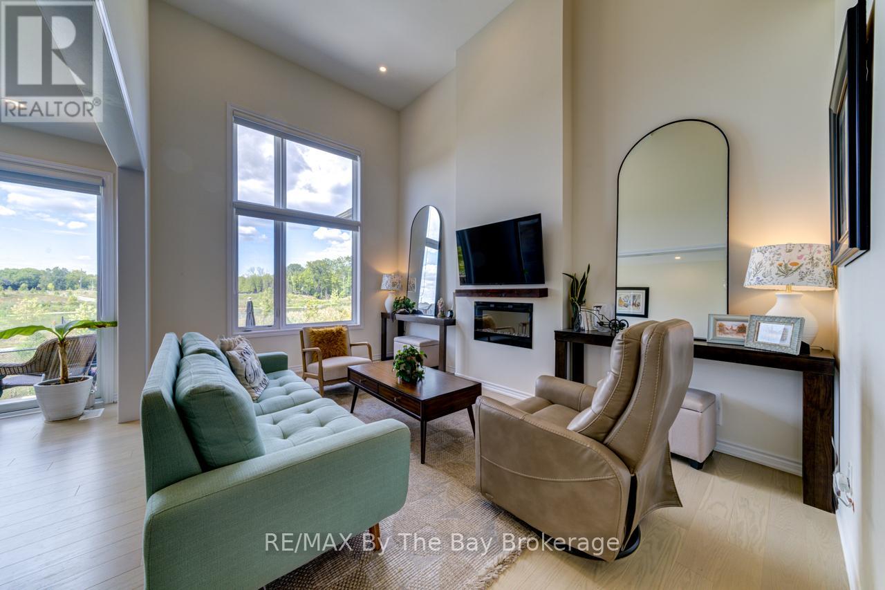 Photo 22 of 33 Nicort Road, Wasaga Beach ON