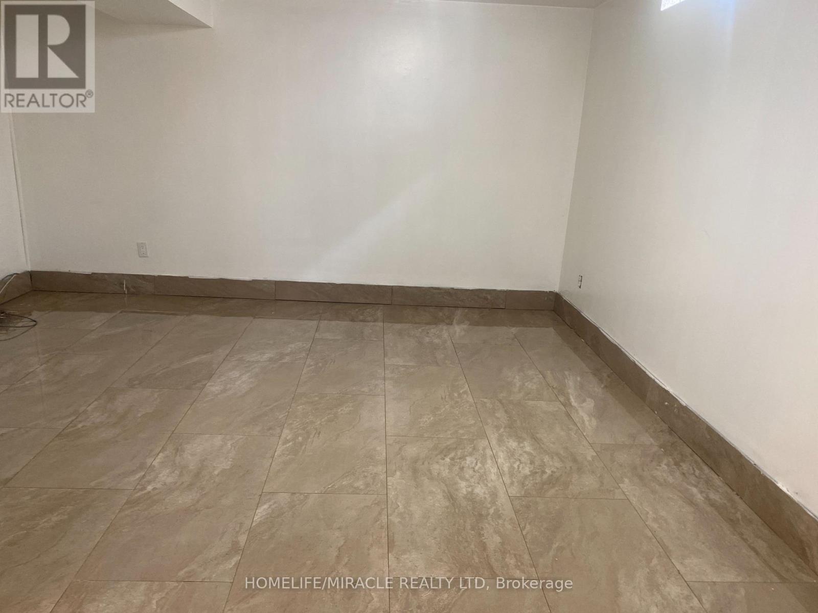 Photo 16 of Basement 1300 Belair Crescent, Oshawa ON