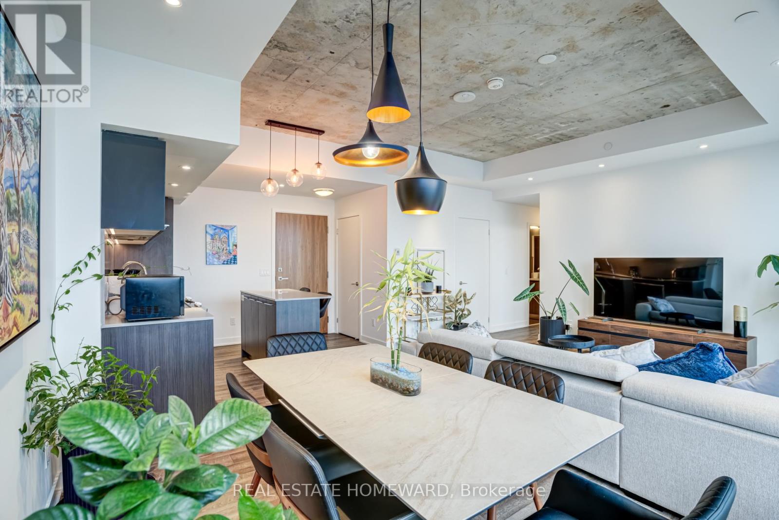 Photo 5 of 1111 30 Baseball Place, Toronto ON