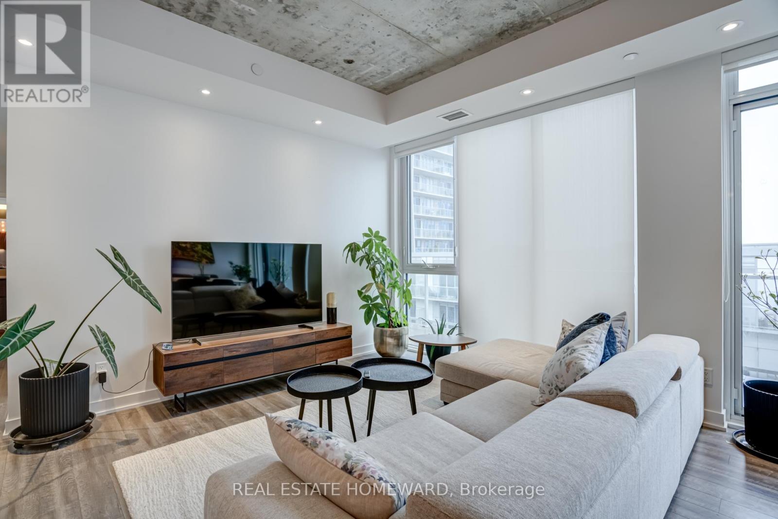 Photo 6 of 1111 30 Baseball Place, Toronto ON