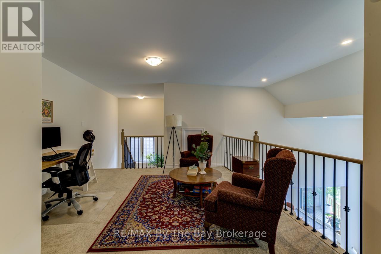 Photo 32 of 33 Nicort Road, Wasaga Beach ON