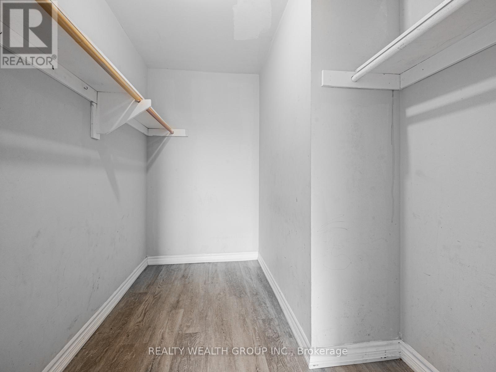 Photo 11 of 306 4062 Lawrence Avenue, Toronto ON