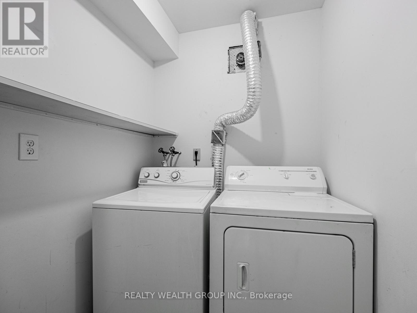 Photo 24 of 306 4062 Lawrence Avenue, Toronto ON