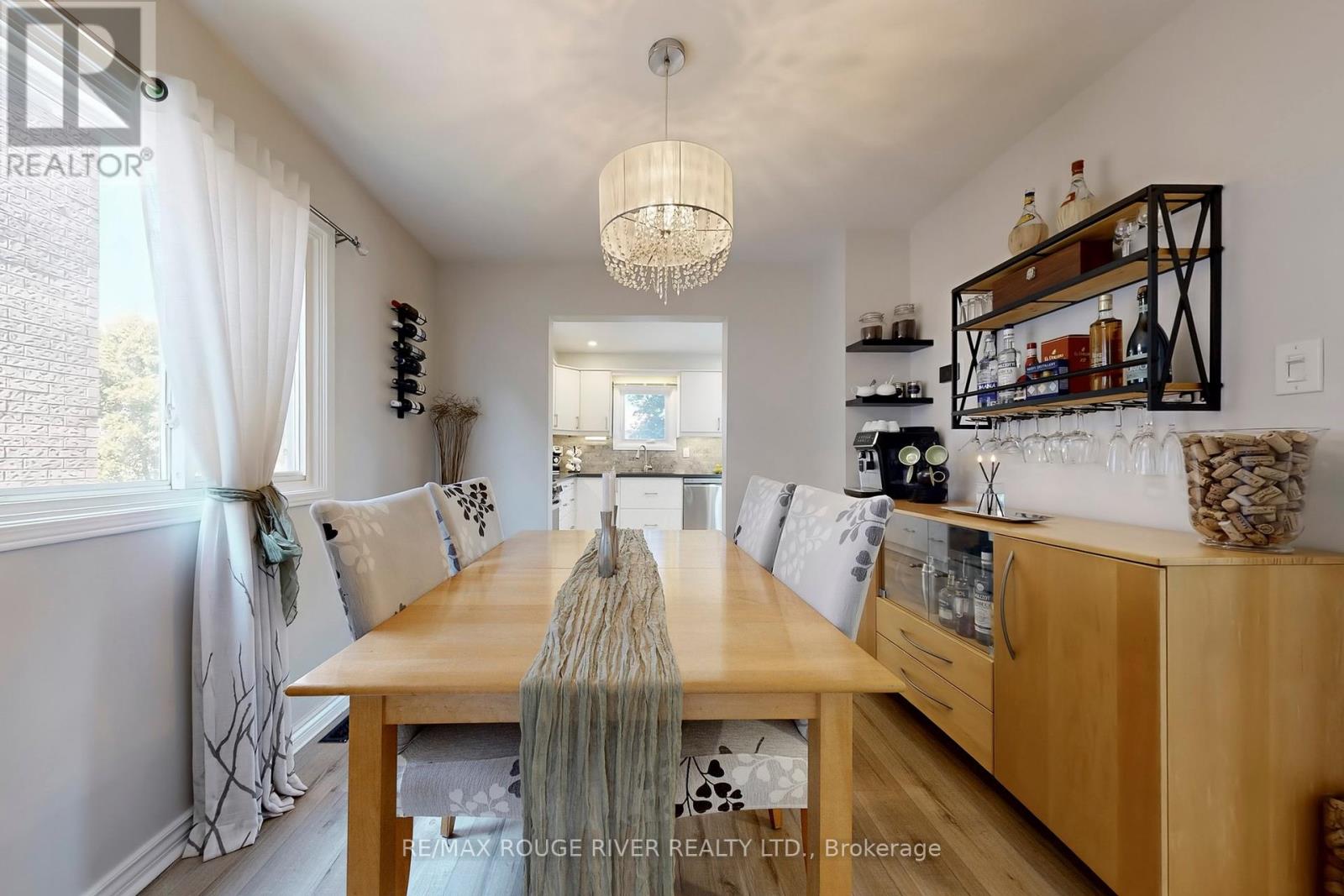 Photo 11 of 13 Dagwell Crescent, Ajax ON