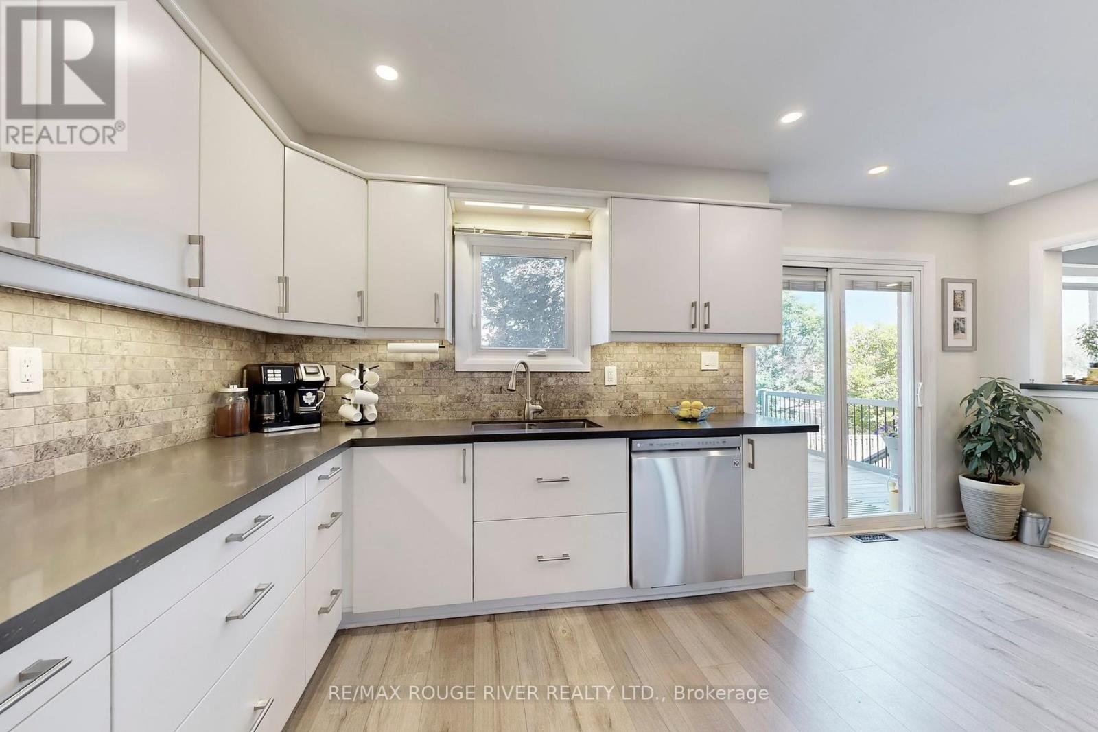Photo 17 of 13 Dagwell Crescent, Ajax ON