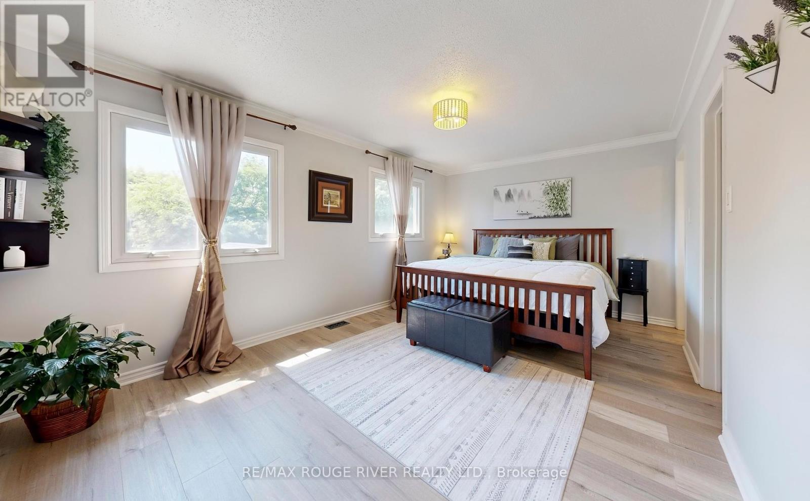 Photo 23 of 13 Dagwell Crescent, Ajax ON