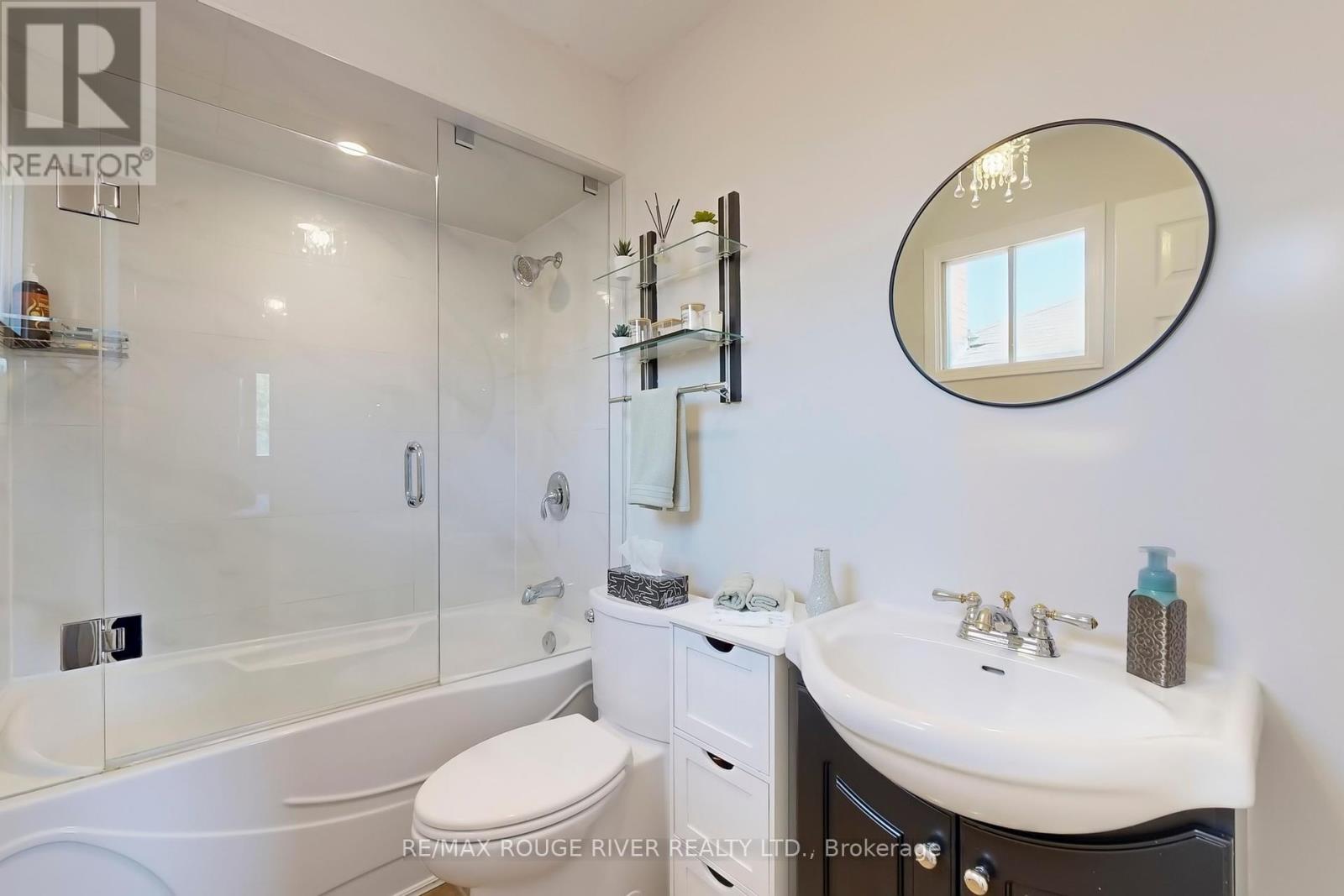Photo 24 of 13 Dagwell Crescent, Ajax ON