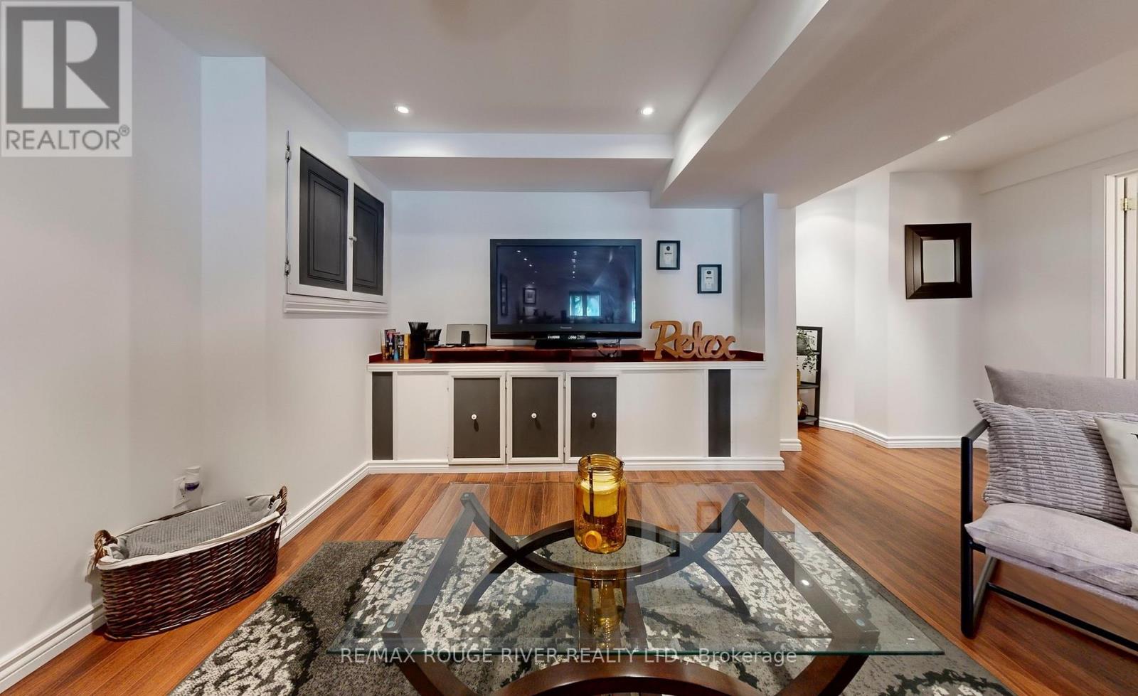 Photo 34 of 13 Dagwell Crescent, Ajax ON