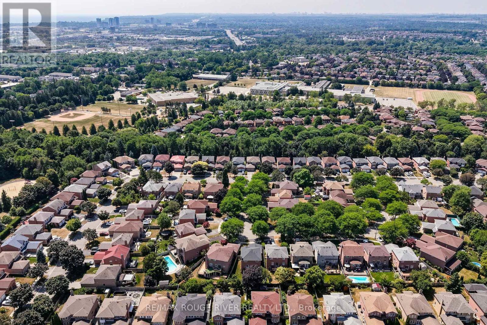 Photo 48 of 13 Dagwell Crescent, Ajax ON