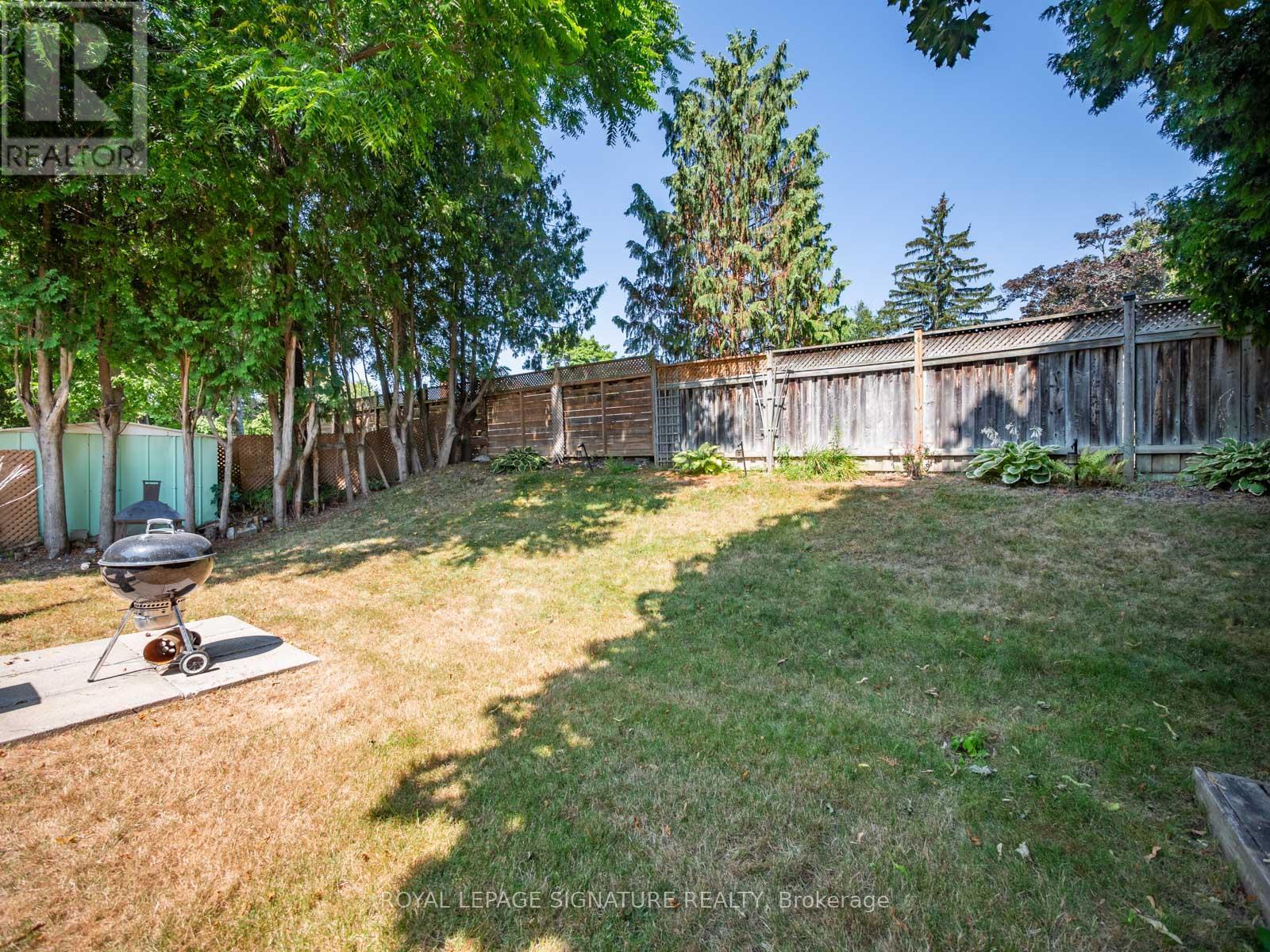 Photo 28 of 446 Bernhard Crescent, Oshawa ON