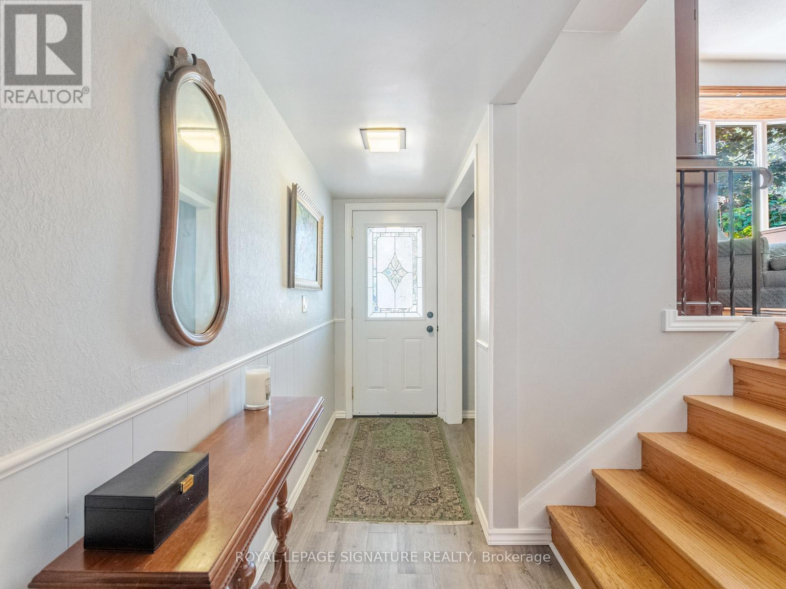 Photo 3 of 446 Bernhard Crescent, Oshawa ON