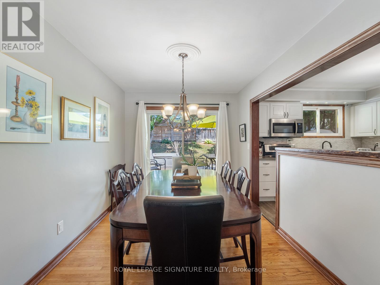 Photo 7 of 446 Bernhard Crescent, Oshawa ON