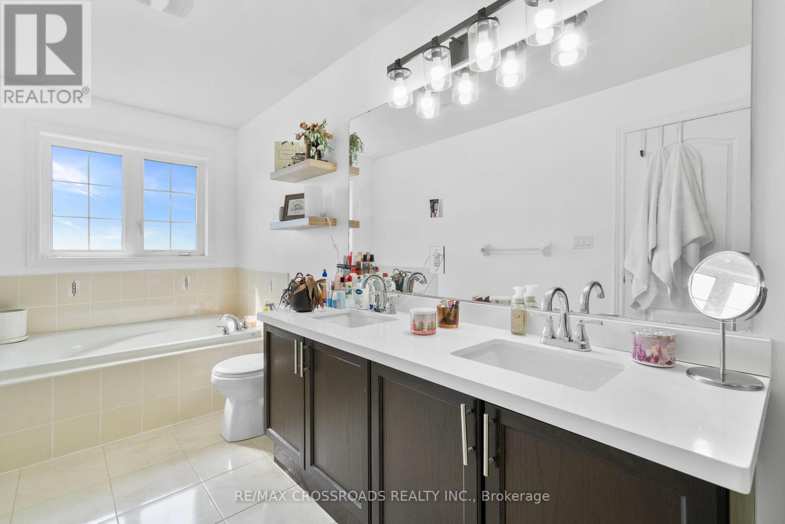 Photo 22 of 29 1965 Altona Road, Pickering ON