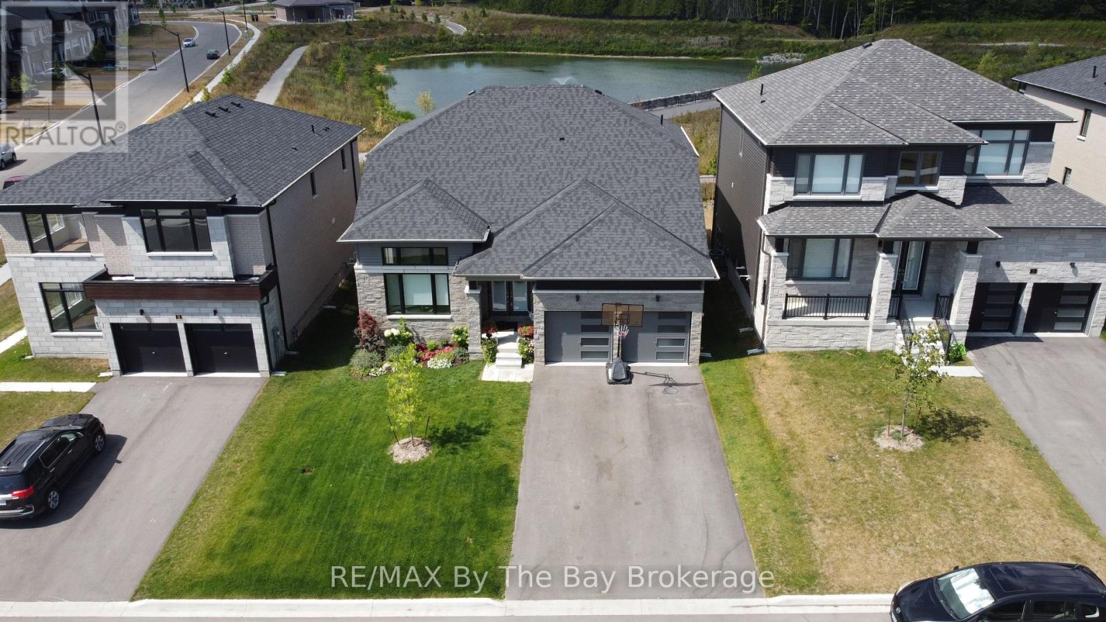 Photo 47 of 33 Nicort Road, Wasaga Beach ON