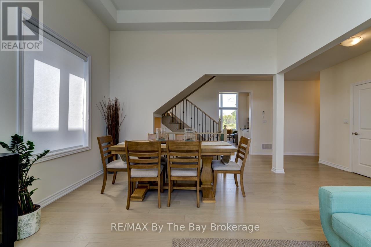 Photo 9 of 33 Nicort Road, Wasaga Beach ON