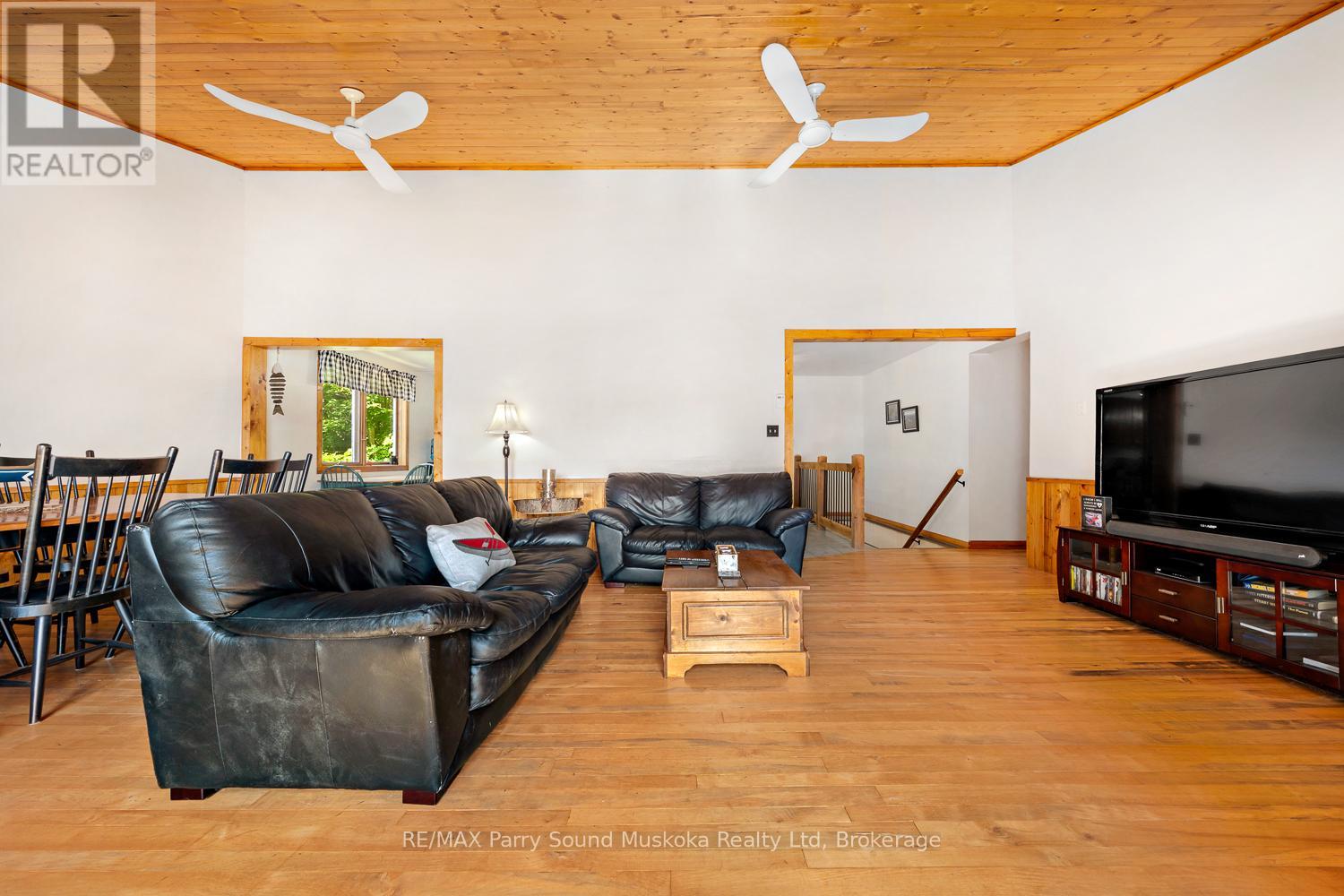 Photo 45 of 367 Marshall Road, Seguin ON