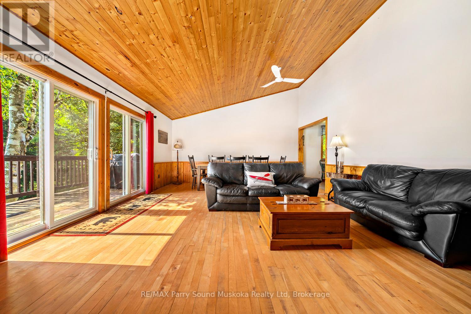 Photo 25 of 367 Marshall Road, Seguin ON