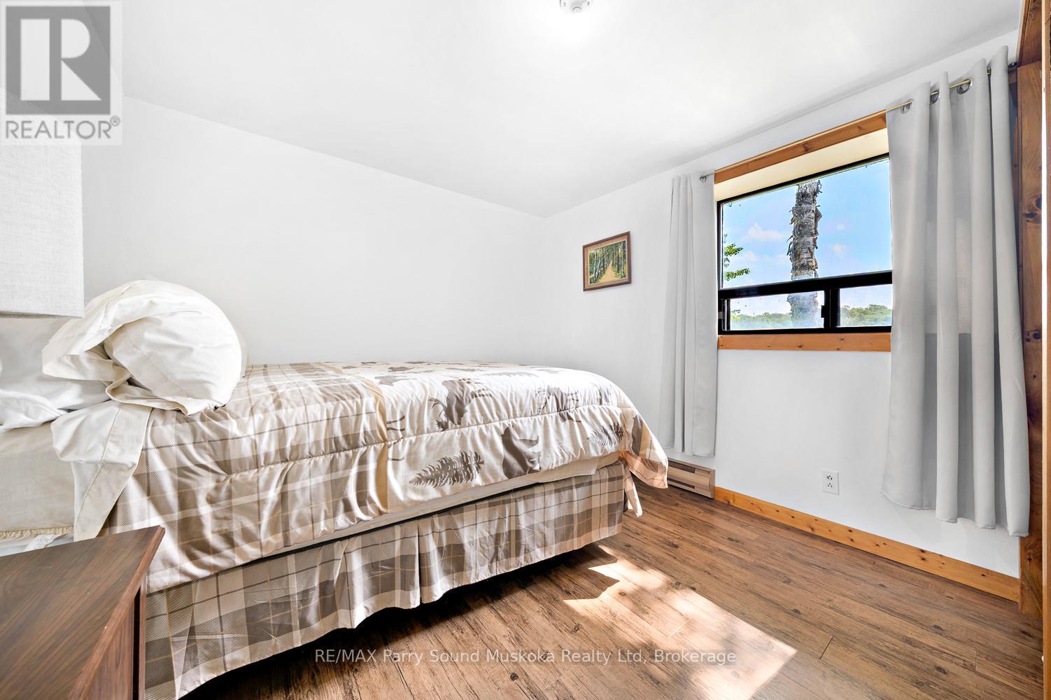 Photo 21 of 367 Marshall Road, Seguin ON