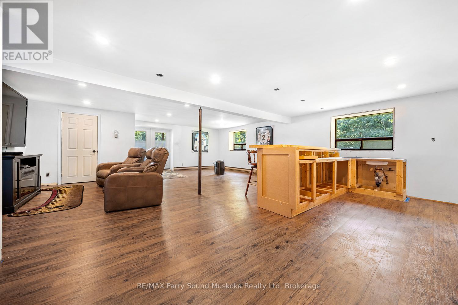 Photo 22 of 367 Marshall Road, Seguin ON