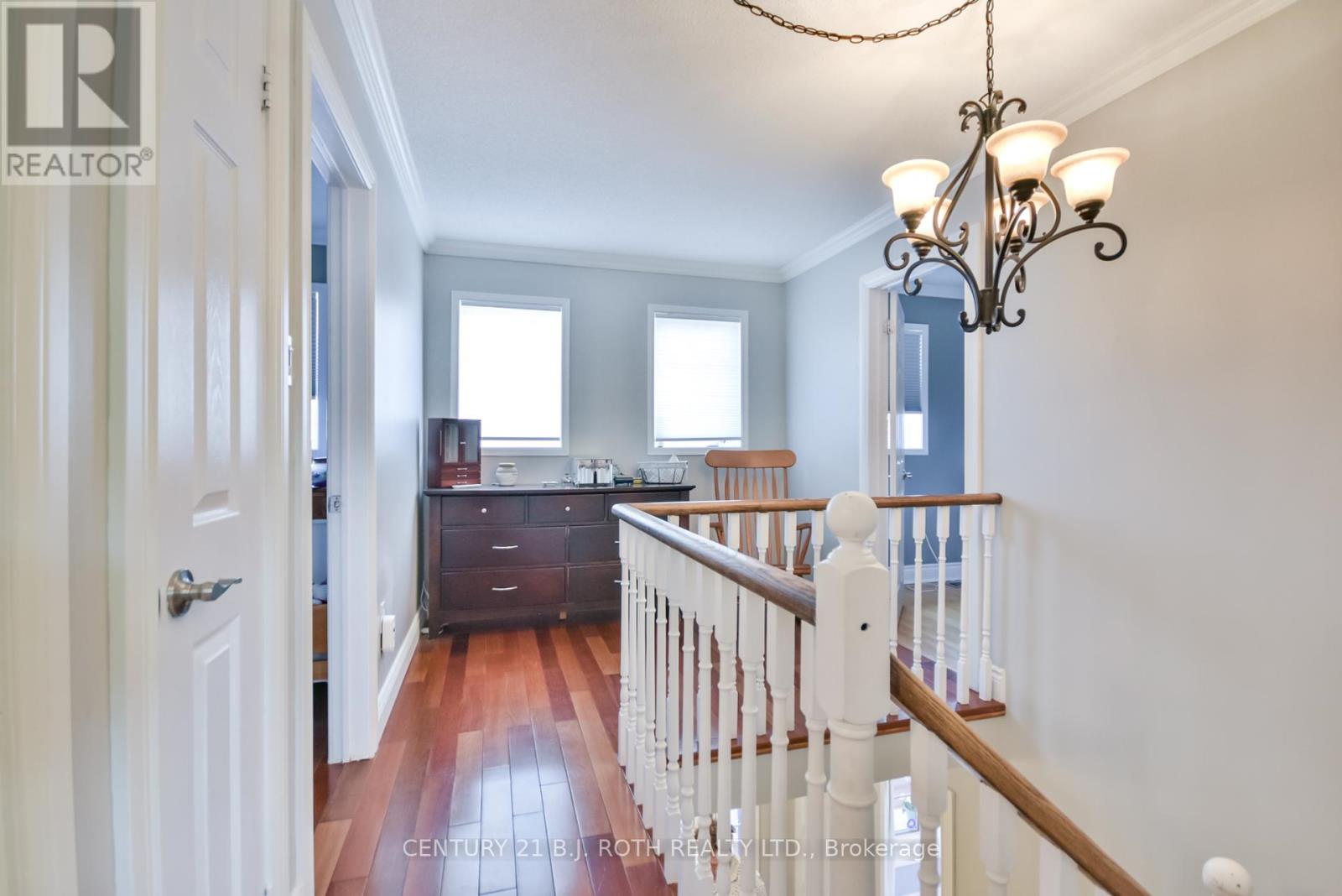 Photo 25 of 1327 Vincent Crescent, Innisfil ON