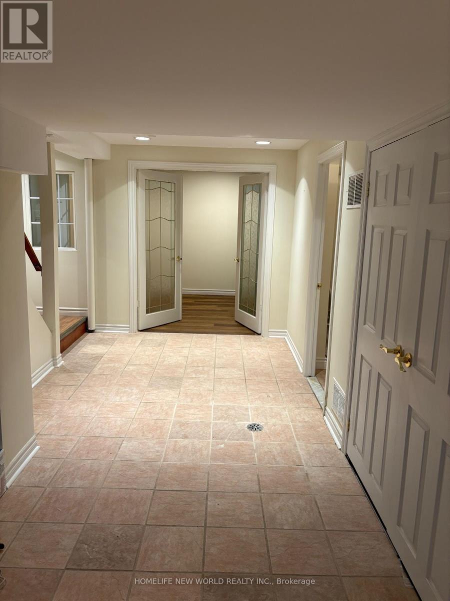 Photo 13 of Bsmt 41 Majestic Drive, Markham ON