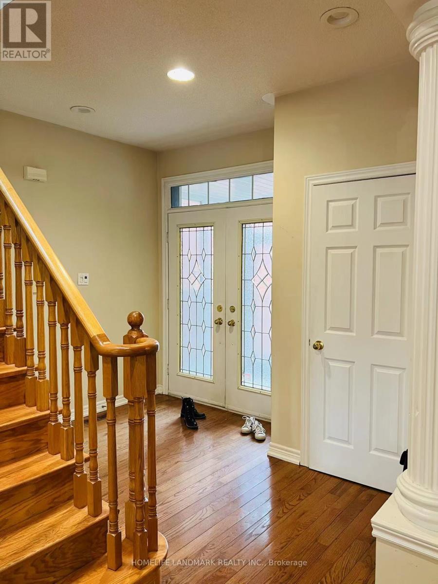 Photo 16 of 183 Frank Endean Road, Richmond Hill ON