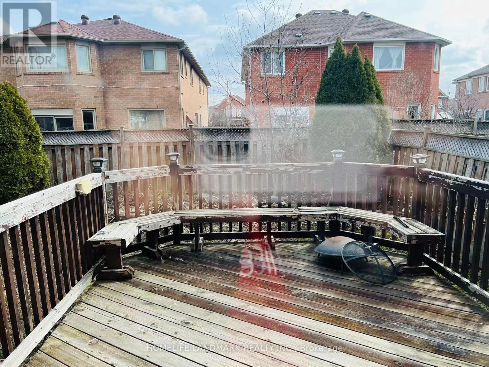 Photo 2 of 183 Frank Endean Road, Richmond Hill ON