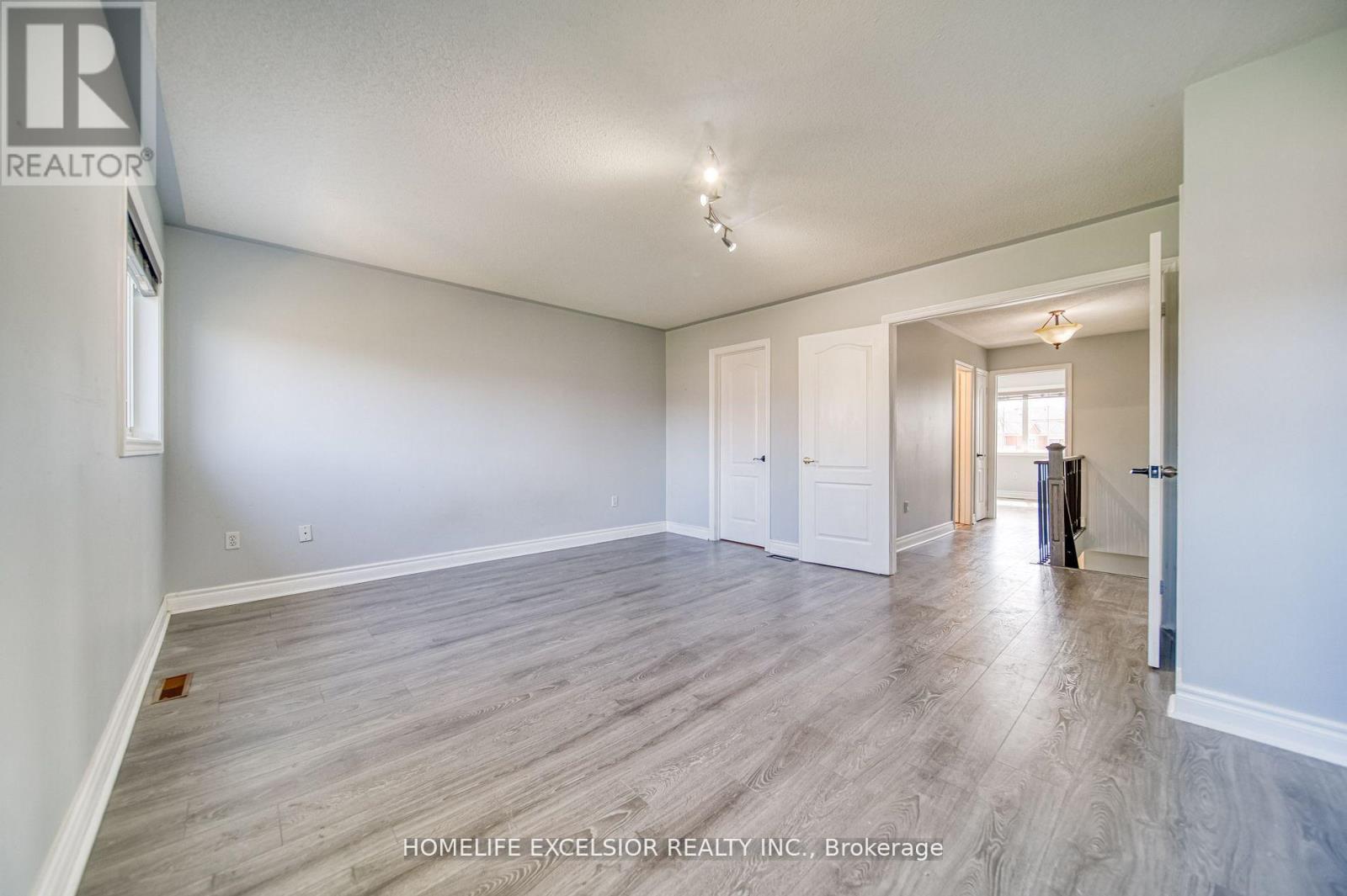 Photo 21 of 268 America Avenue, Vaughan ON