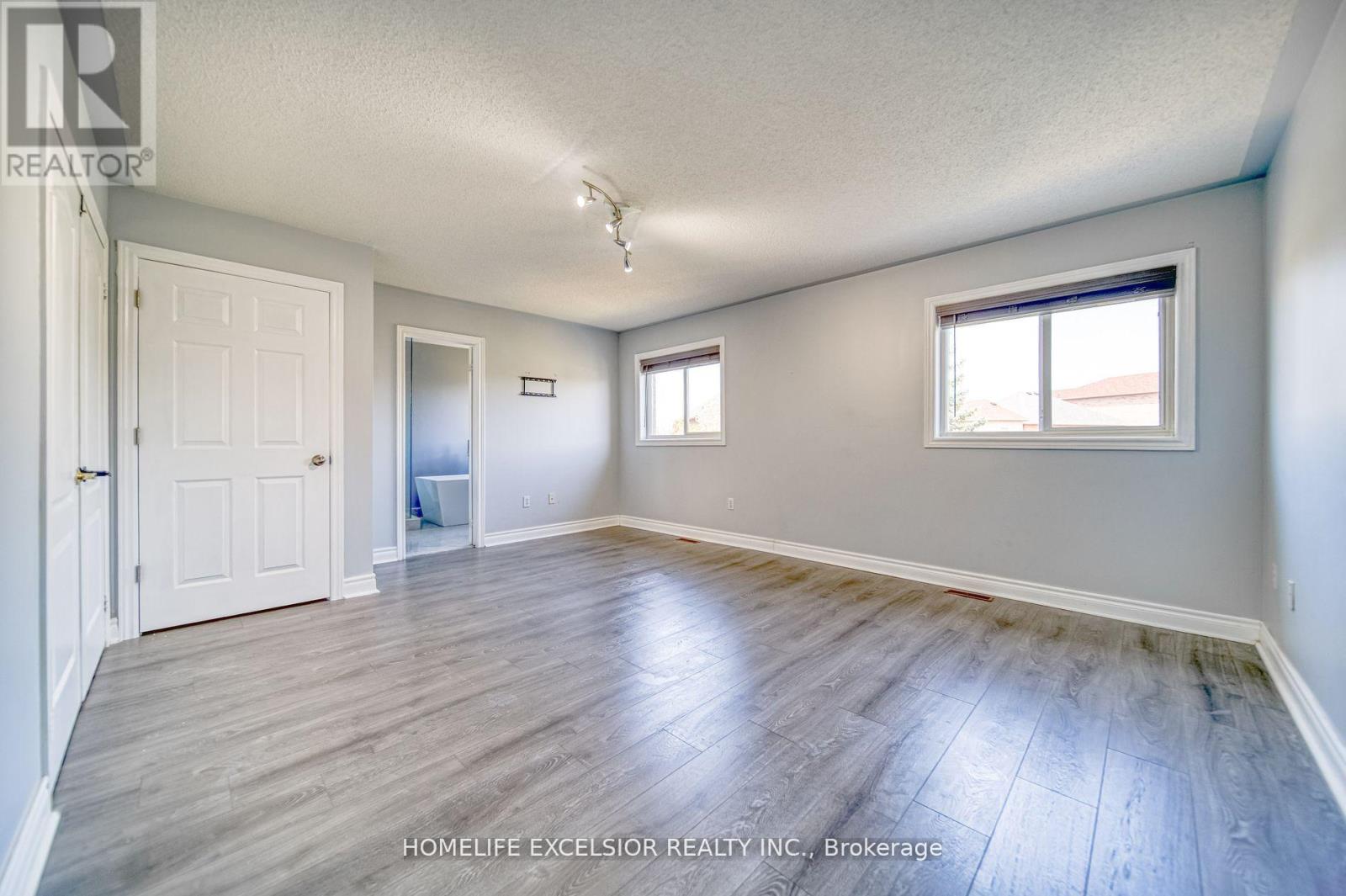 Photo 22 of 268 America Avenue, Vaughan ON