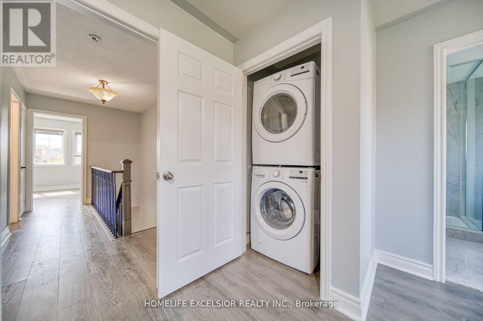 Photo 24 of 268 America Avenue, Vaughan ON
