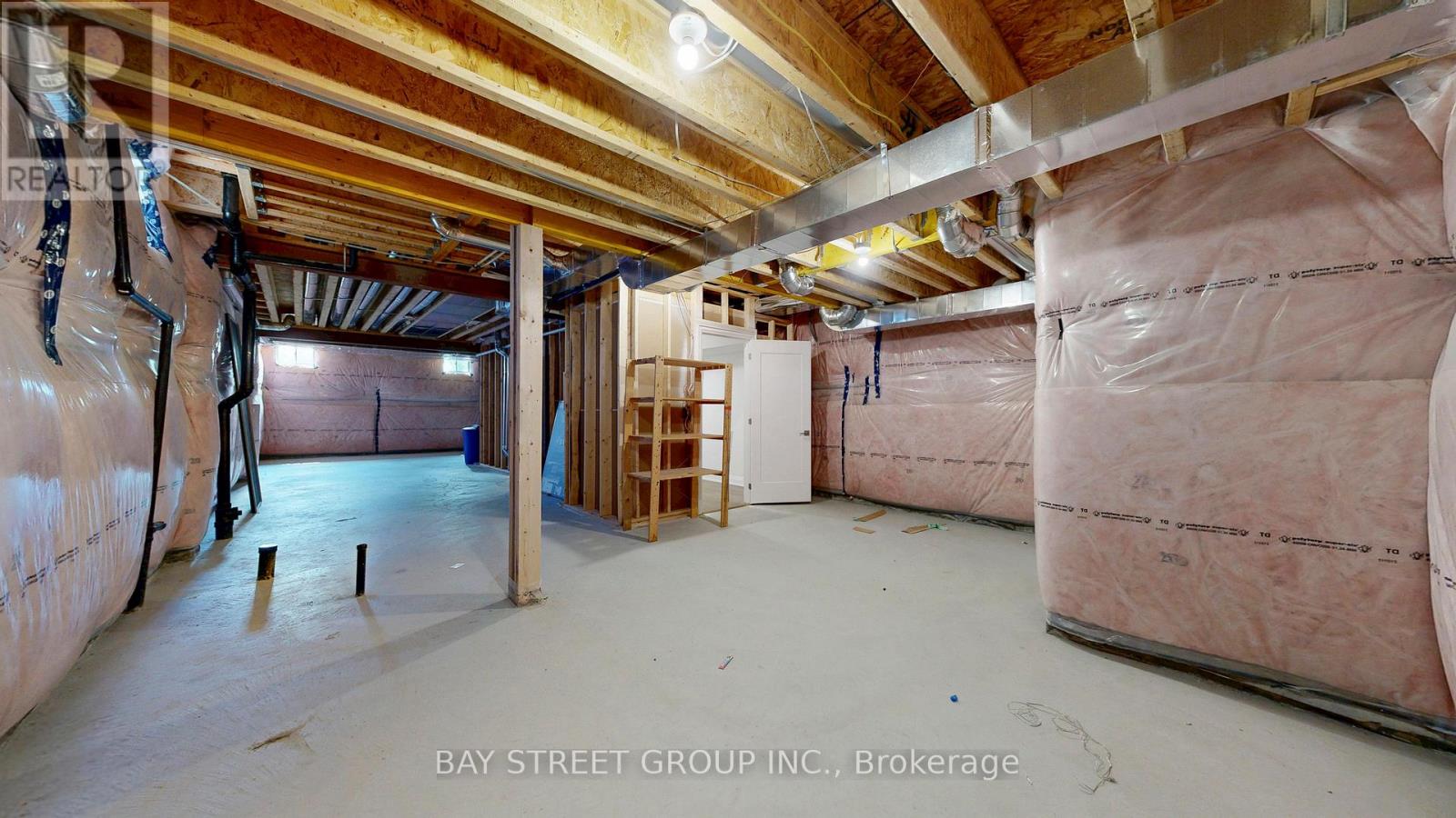 Photo 36 of 165 Hillsview Drive, Richmond Hill ON