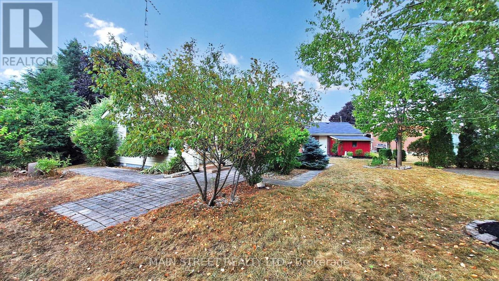 Photo 39 of 15 Windor Court, Brock ON