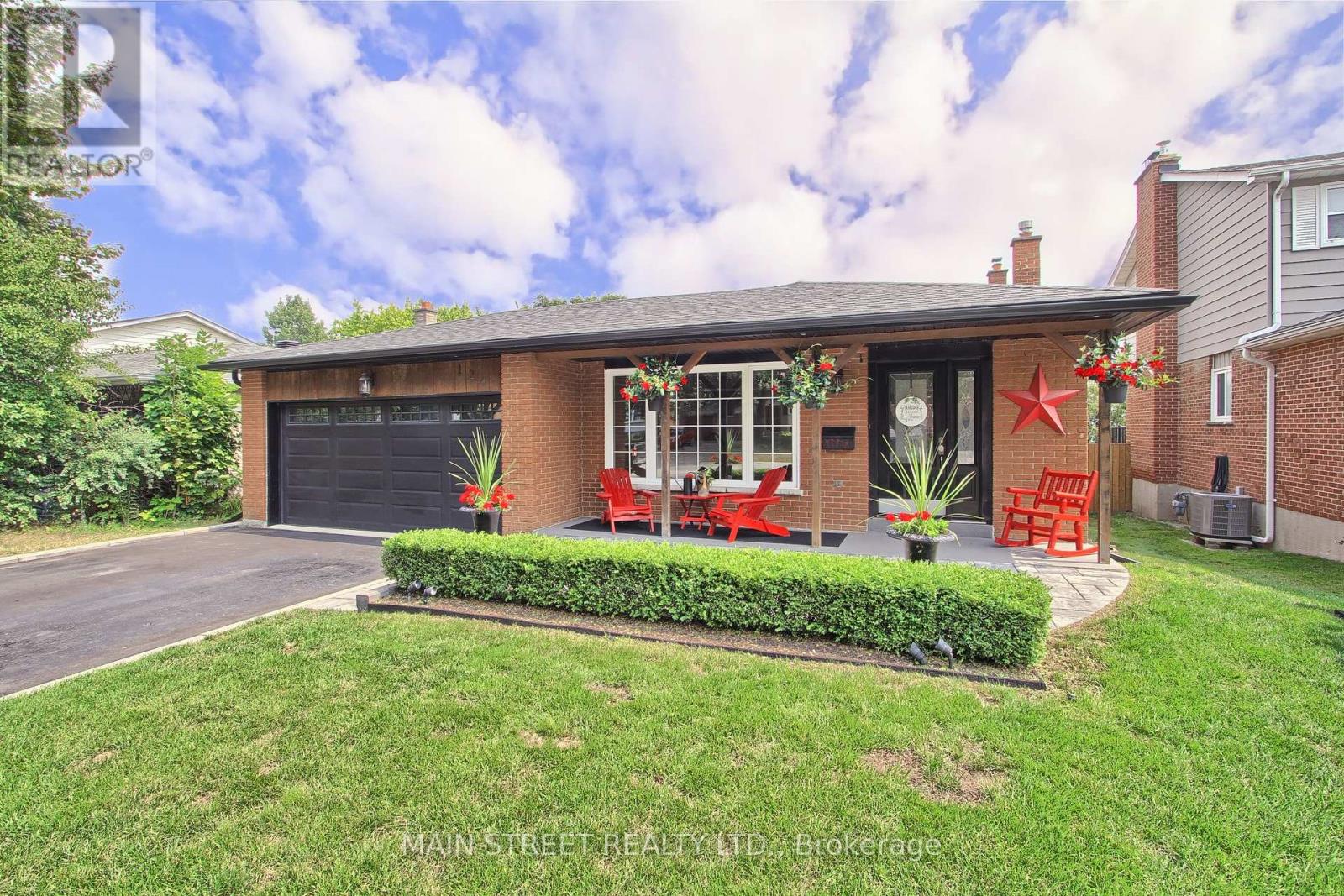 Photo 19 of 124 Lee Avenue, Bradford West Gwillimbury ON
