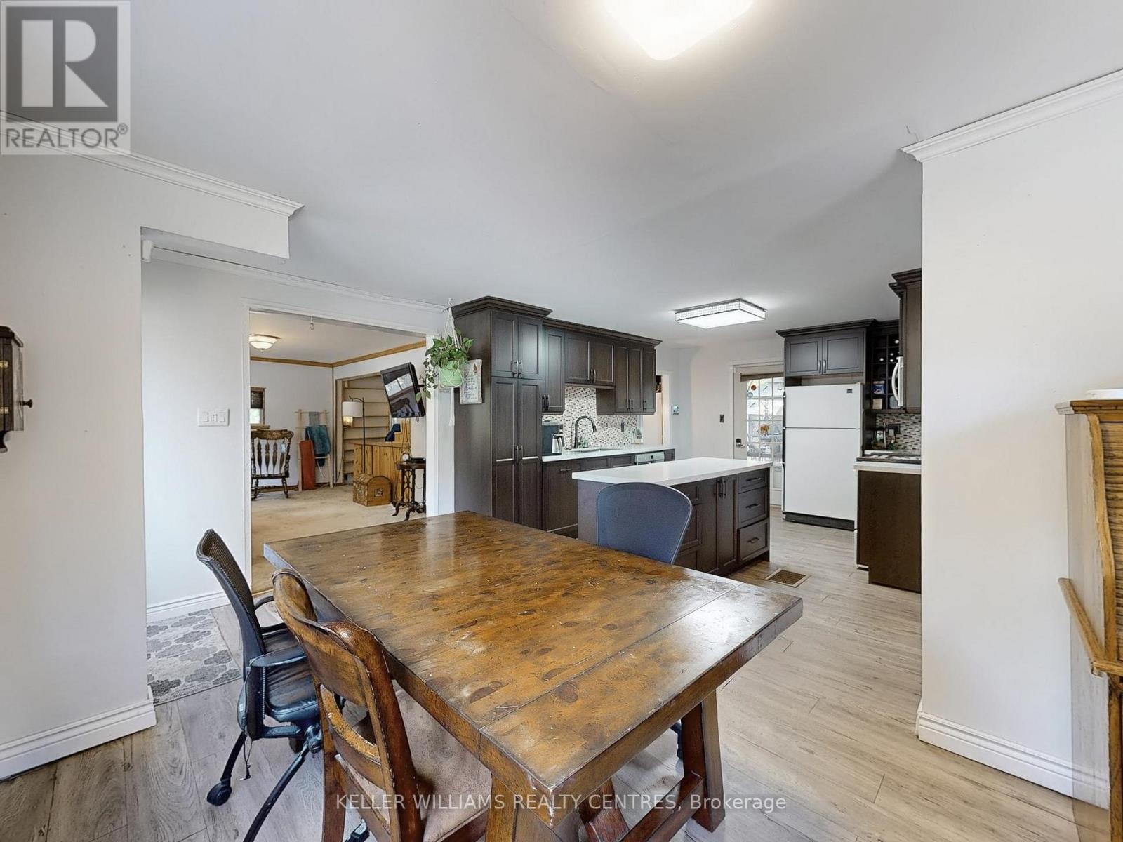 Photo 46 of 758 Srigley Street, Newmarket ON