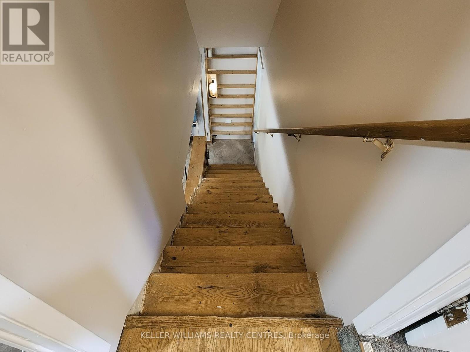 Photo 47 of 758 Srigley Street, Newmarket ON