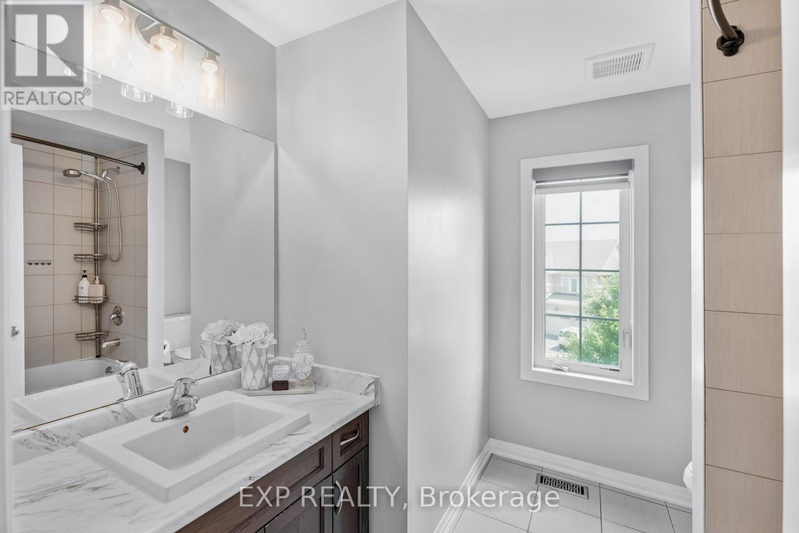 Photo 29 of 10 Stych Street, New Tecumseth ON