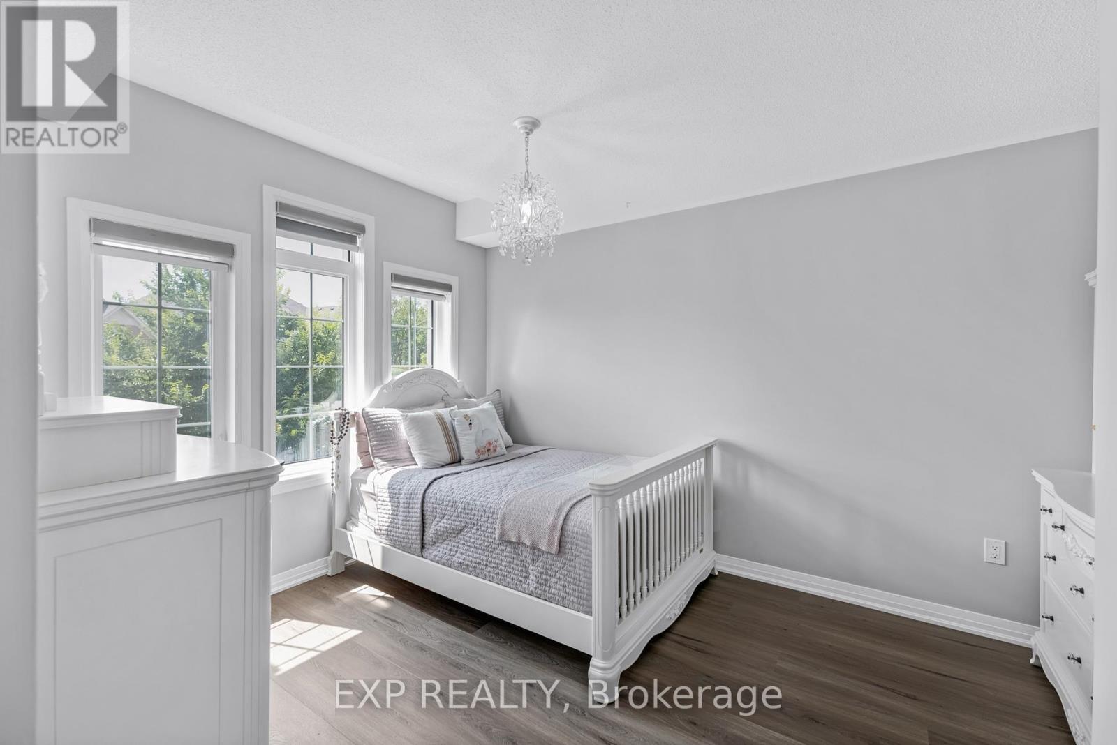 Photo 32 of 10 Stych Street, New Tecumseth ON