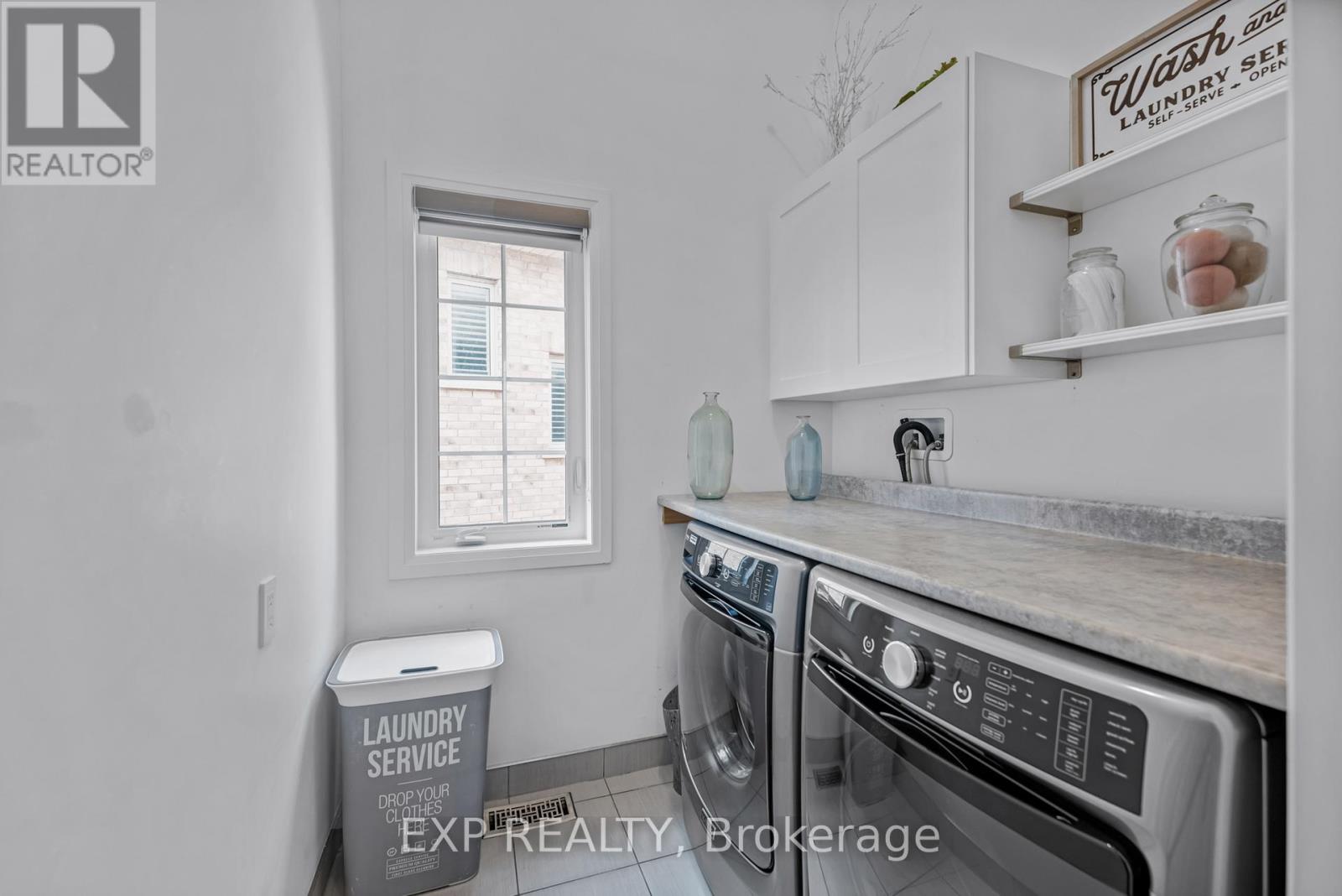 Photo 34 of 10 Stych Street, New Tecumseth ON