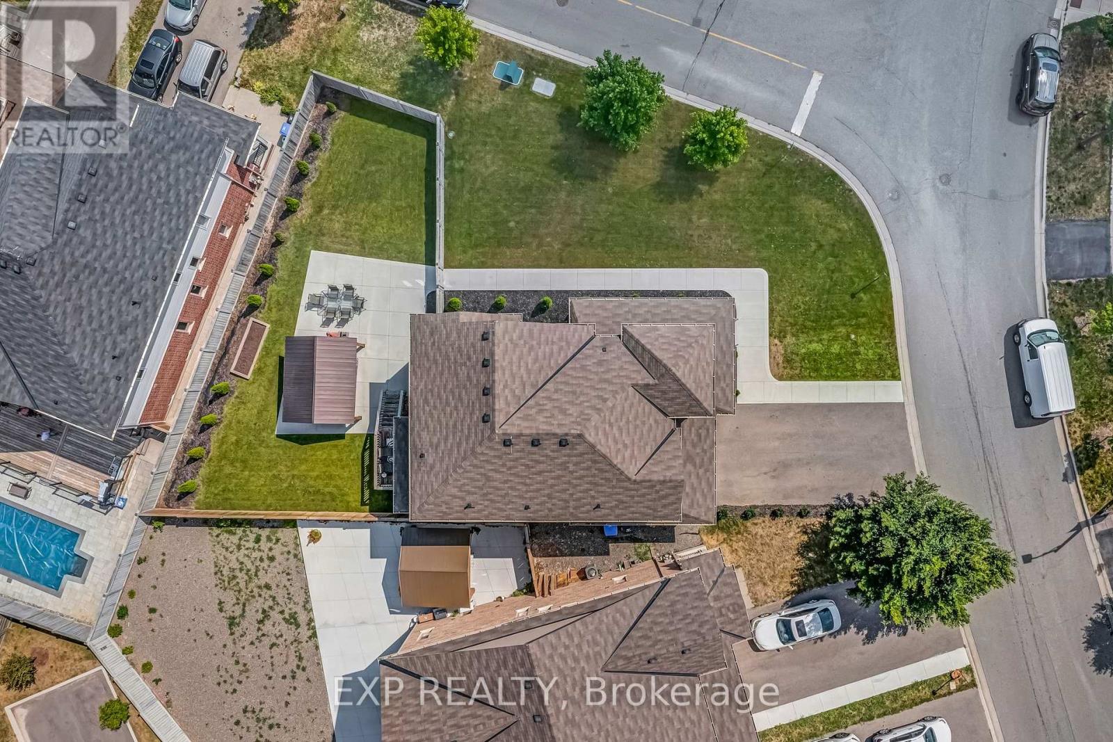 Photo 35 of 10 Stych Street, New Tecumseth ON