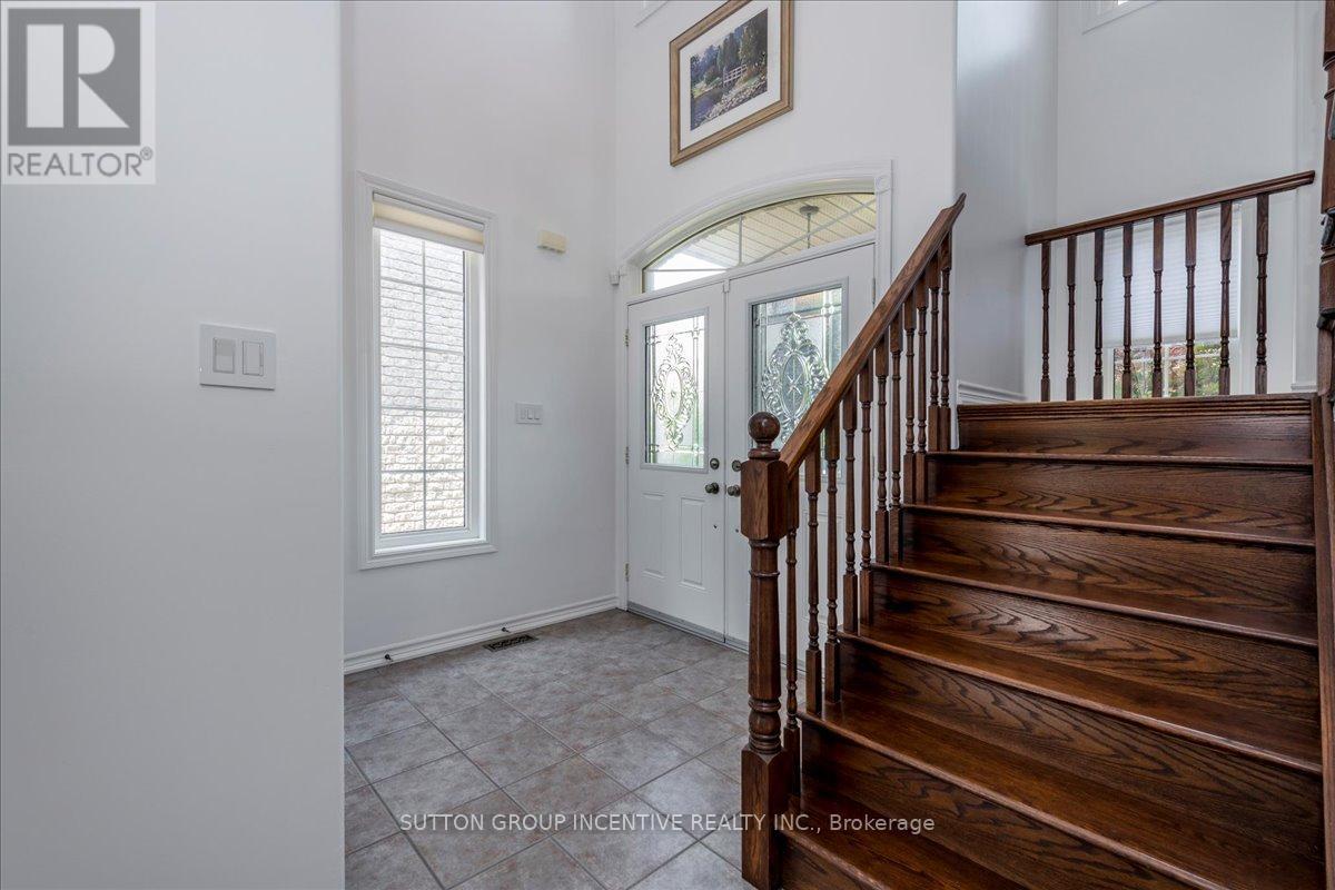 Photo 41 of 169 Birkhall Place, Barrie ON